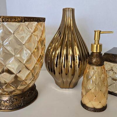 Gold Tone Bath Accessories 