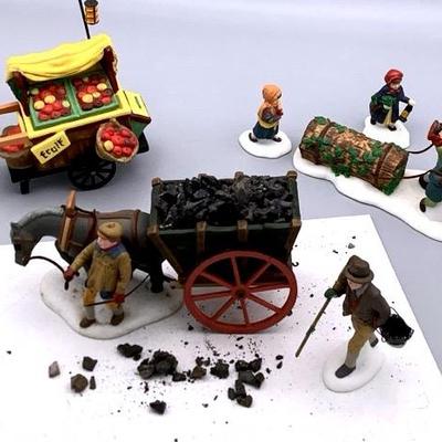 Set Of Three Dicken’s Village Vignettes 