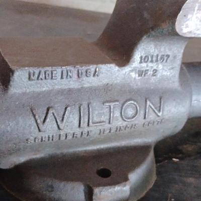 Wilton Heavy-Duty Bench Vise – Durable Workshop Tool