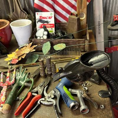 Sale Photo Thumbnail #403