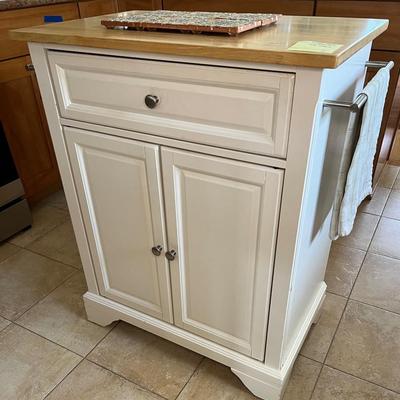 Crosley Furniture Solid Wood Top White Kitchen Island 