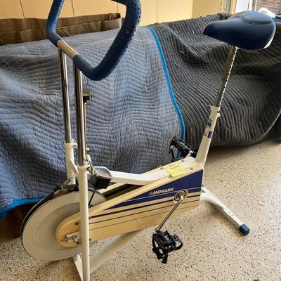 Monark 875 Fitness And Exercise Bike