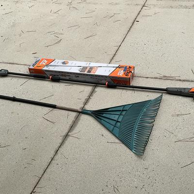 Atlas 10in Pole Saw & Metal Rake