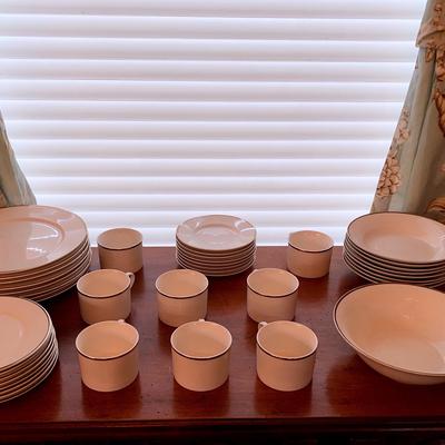 White With Gold Rim Porcelain China set