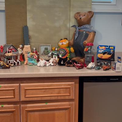 Assorted Toys