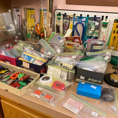 Sale Photo Thumbnail #83: 5 sewing room spectacular items