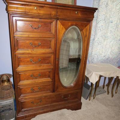 Sale Photo Thumbnail #46