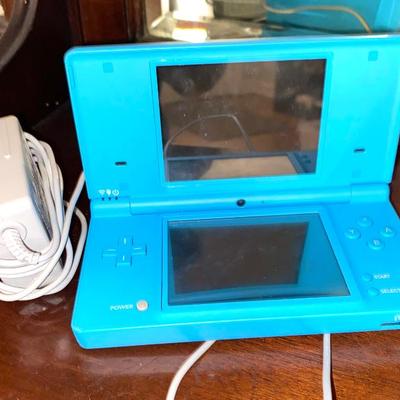 Sale Photo Thumbnail #27: Nintendo DS