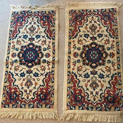 Hand Knotted Natural Wool Vintage Rugs