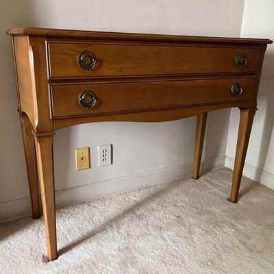 Statton Entryway / Sofa Table 