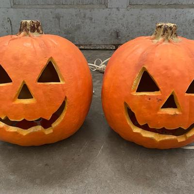 Light Up Halloween Jack-o-Lanterns 