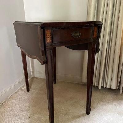 Vintage Drop Leaf Side Table 