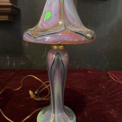 #7520 • Decorative Art Glass Lamp
