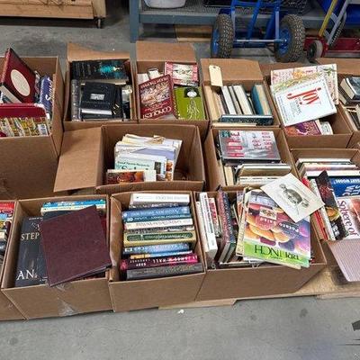 #2906 • Pallet of Books
