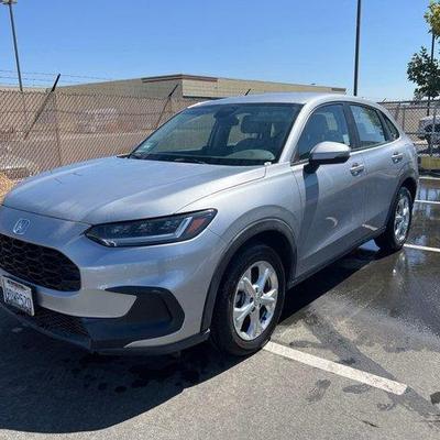 #100 • 2023 Honda HR-V

