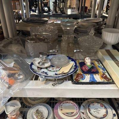 #3264 • Cork Screws, Egg Cup, Coasters, Knife and Cake Cutter Set
