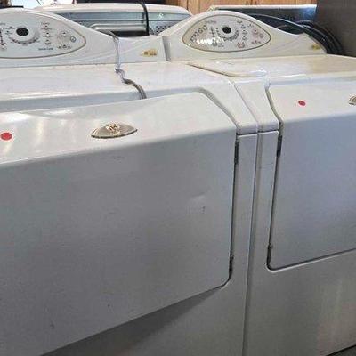 #4108 • Maytag Neptune Washer & Dryer
