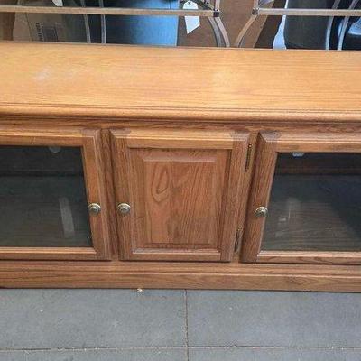 #4050 • (8) Piece Bedroom Set

