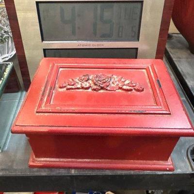 #3025 • Crystal Bowls, Crystal Vase, Jewelry Box, Decorative Parrot, DVDs, Decorative Box
