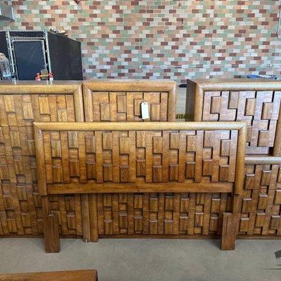 #4294 • (5) Piece Bedroom Set
