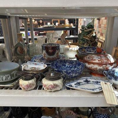 #3270 • Wedgewood Jasper Bowl & Decor, Bowls, Serving Platters, Tureens, Vases
