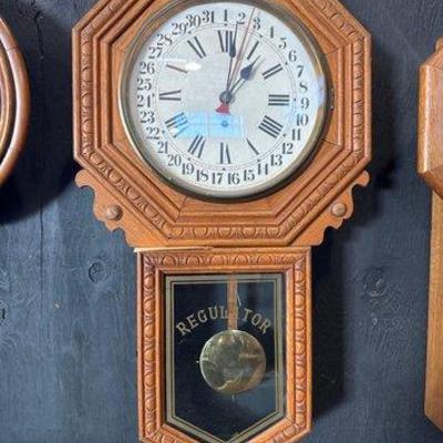 #7506 • New Haven Bank Calendar Regulator Wall Clock
