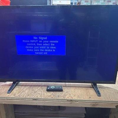#7038 • 39” Insignia TV
