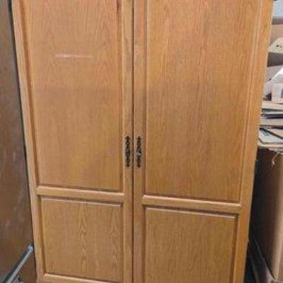 #4054 • Wooden Hutch Desk
