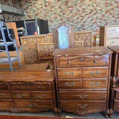 Sale Photo Thumbnail #242