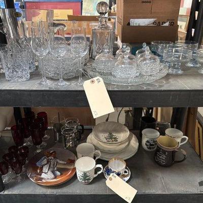 #3030 • Glassware, Mugs and Decorative Plates
