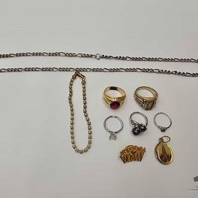 #1036 • Costume Jewelry
