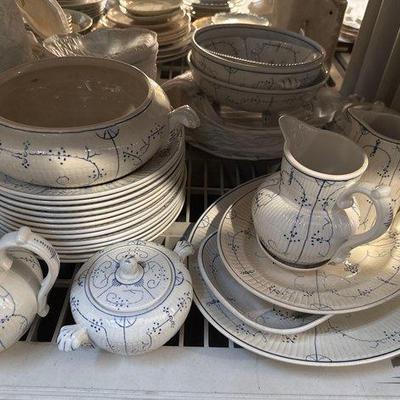 #3046 • Copenhagen by Villeroy & Boch Dinnerware Set
