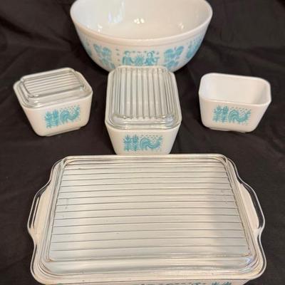 Lot 204: Vintage Pyrex Butterprint Collection Plus Pyrex And Corning Ware Pieces