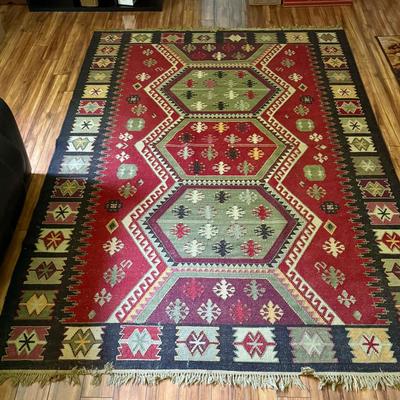 Lot 222: Hand Woven Flat Weave Kilim Area Rug 9’x6’