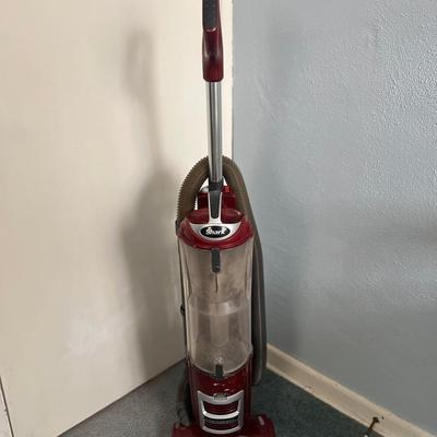 Lot 303: Shark Navigator Swivel