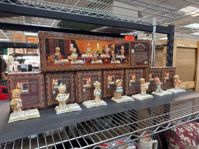 Sale Photo Thumbnail #329