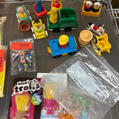 Sale Photo Thumbnail #277