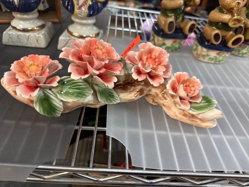 Sale Photo Thumbnail #334