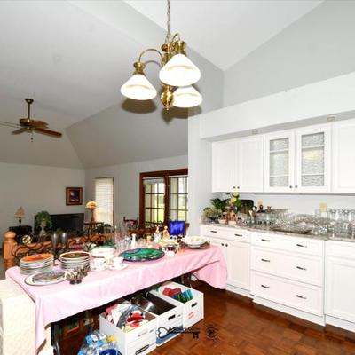 196 kitchen