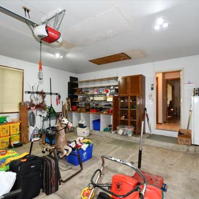 1024 garage