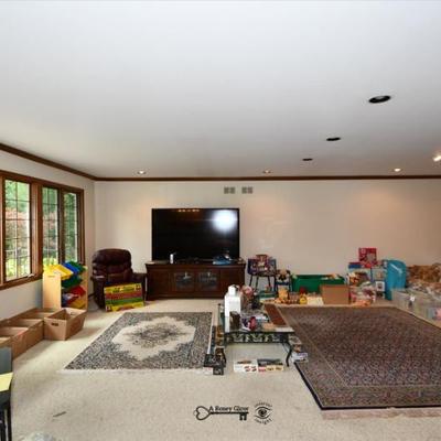 0034 family room