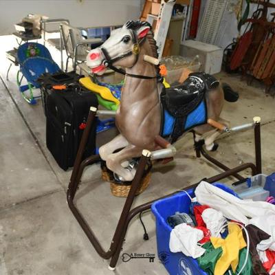1076 garage