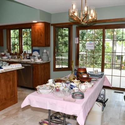 0252 04 kitchen 115