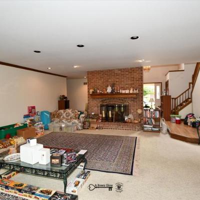 0037 family room