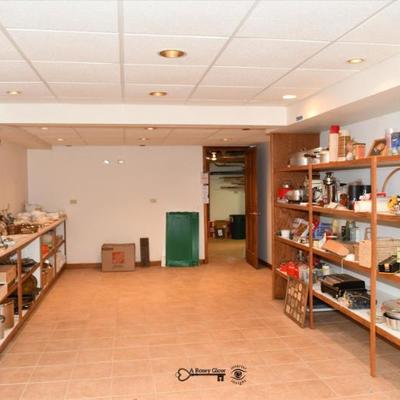 0851 storage room