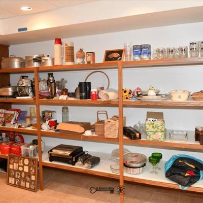 0852 storage room