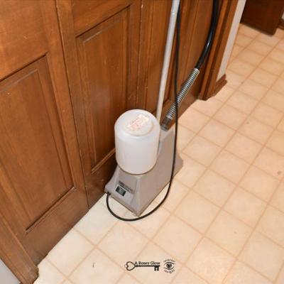 0704 laundry room