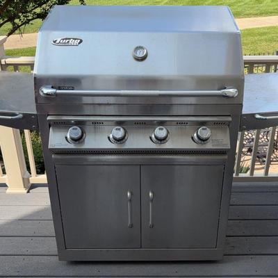 Barbeques Galore Turbo STS Grill & Accessories