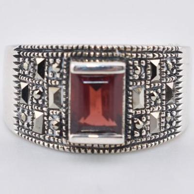 Sterling Silver 1 Carat Emerald-Cut Garnet & Marcasite Ring