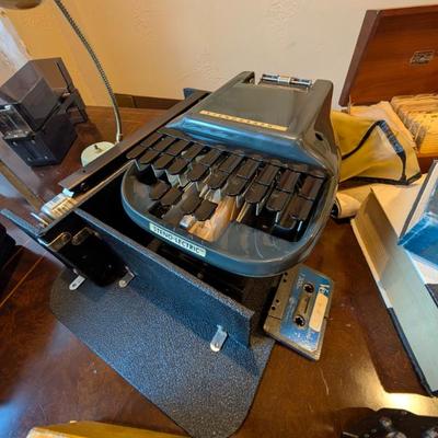 Sale Photo Thumbnail #456